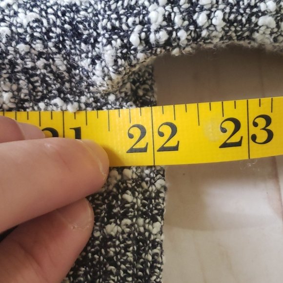 {Banana Republic} Heritage Marled Sweater - Picture 7 of 7